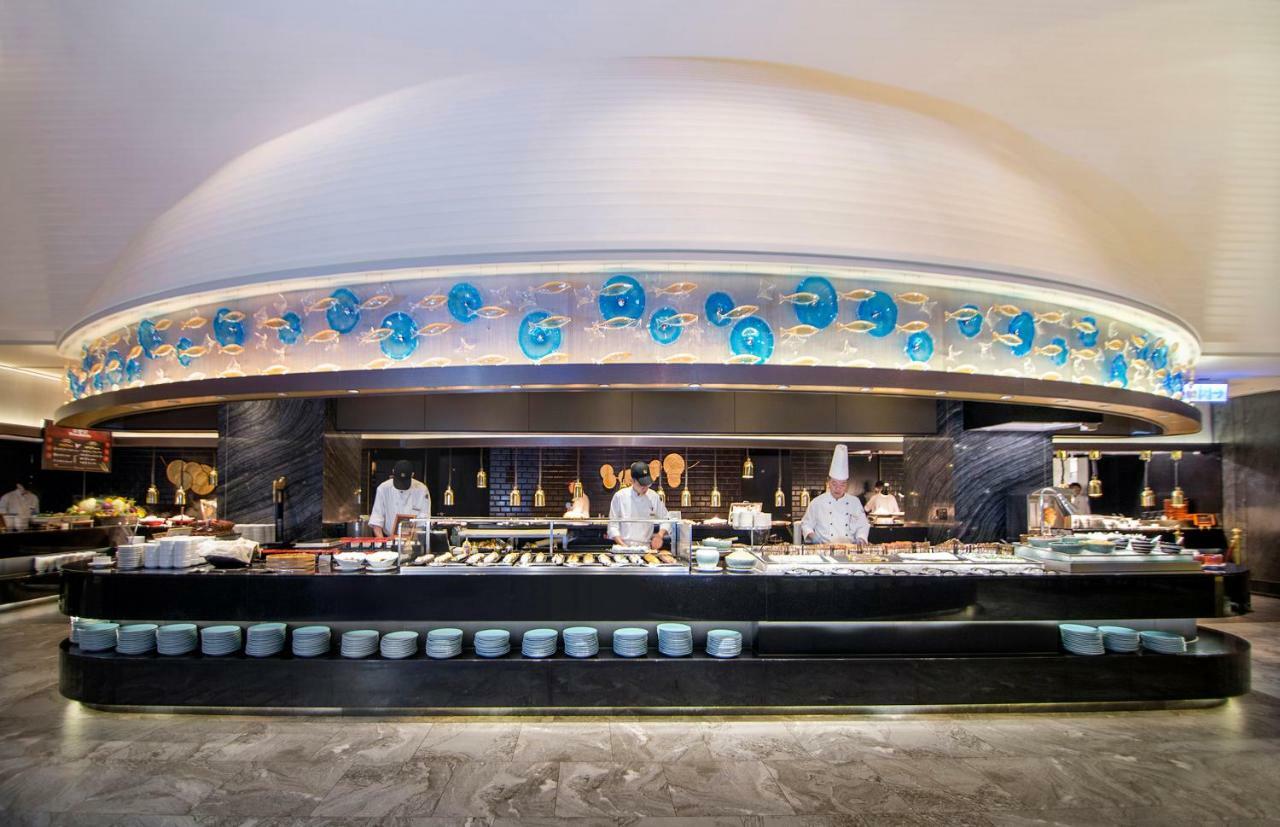 Grand Hi Lai Hotel Гаосюн Экстерьер фото The buffet at the Atlantis Paradise Island
